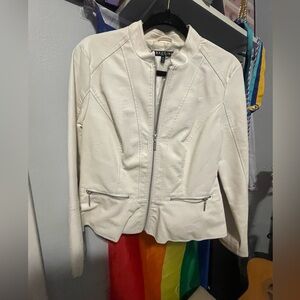 Free Shipping. In good condition, must go or best offer